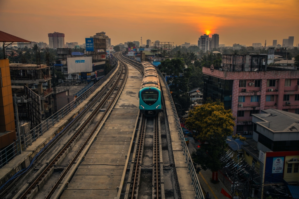 Aluva Station - Kochi Metro Rail Ltd.